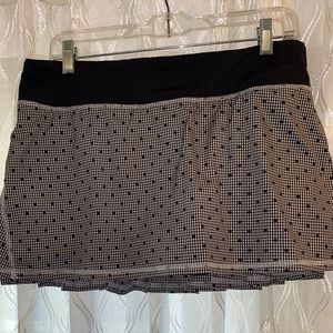 Lululemon PaceSetter tennis skirt size 10